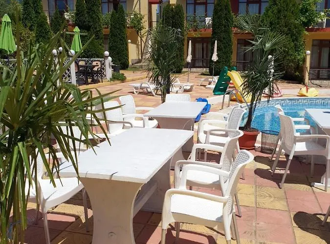 Family Yalta влас