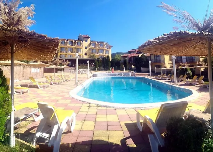 Rezort Family Yalta влас