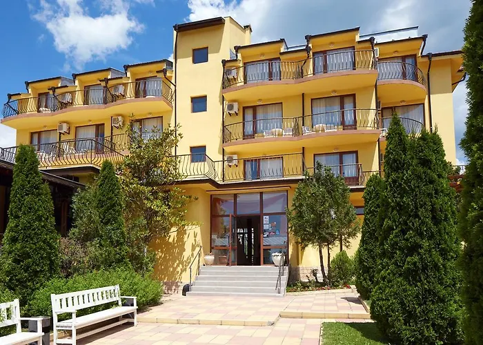 Rezort Family Yalta влас 3*