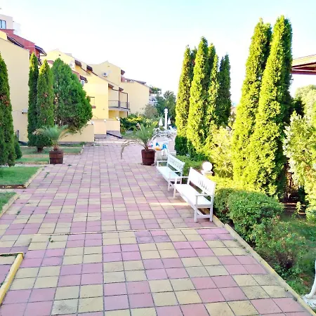 Station touristique Family Yalta влас Sveti Vlas