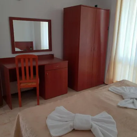 Family Yalta влас Station touristique Sveti Vlas