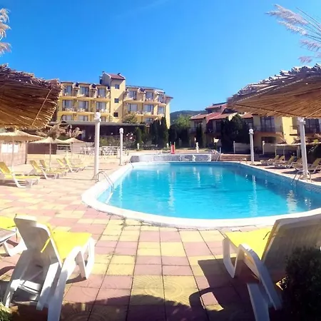 Station touristique Family Yalta влас